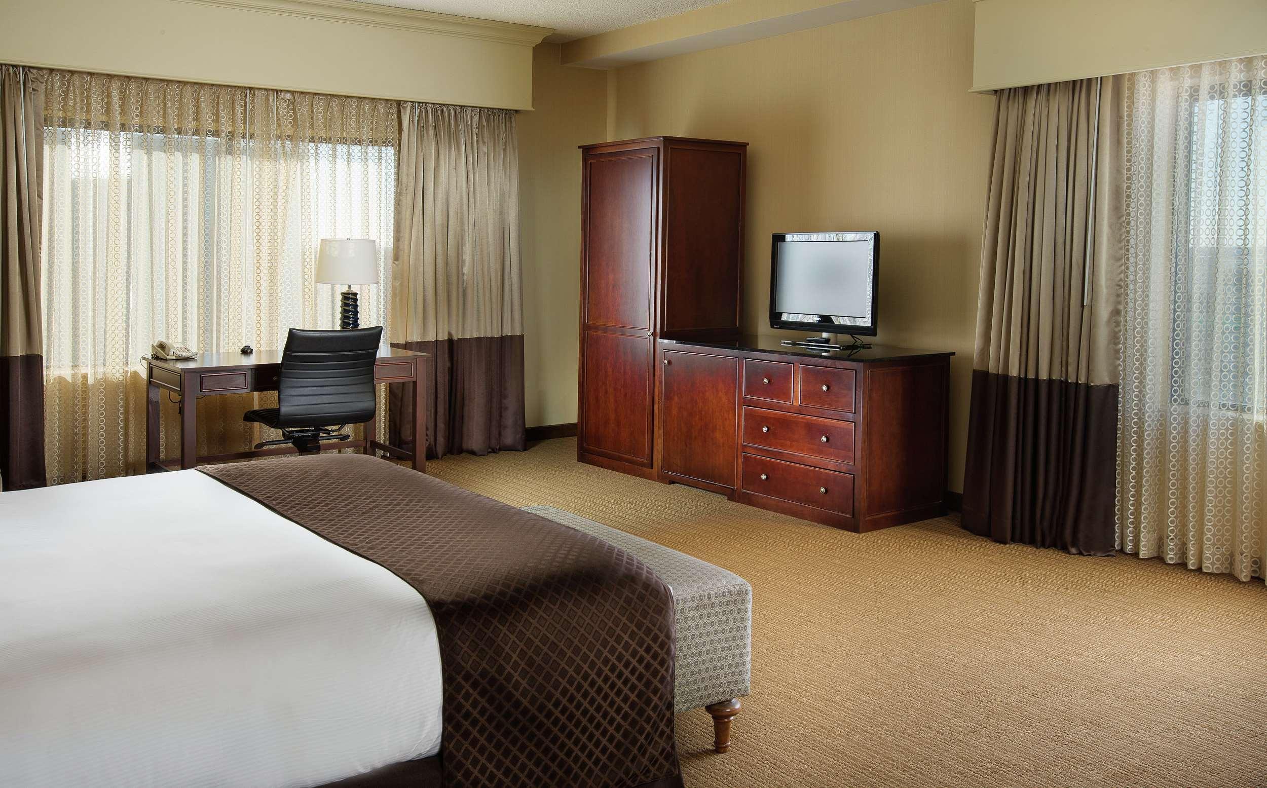 ดับเบิลทรี บาย ฮิลตัน ชิคาโก โอแฮร์ แอร์พอร์ต - โรสมอนต์ Hotel ภายนอก รูปภาพ