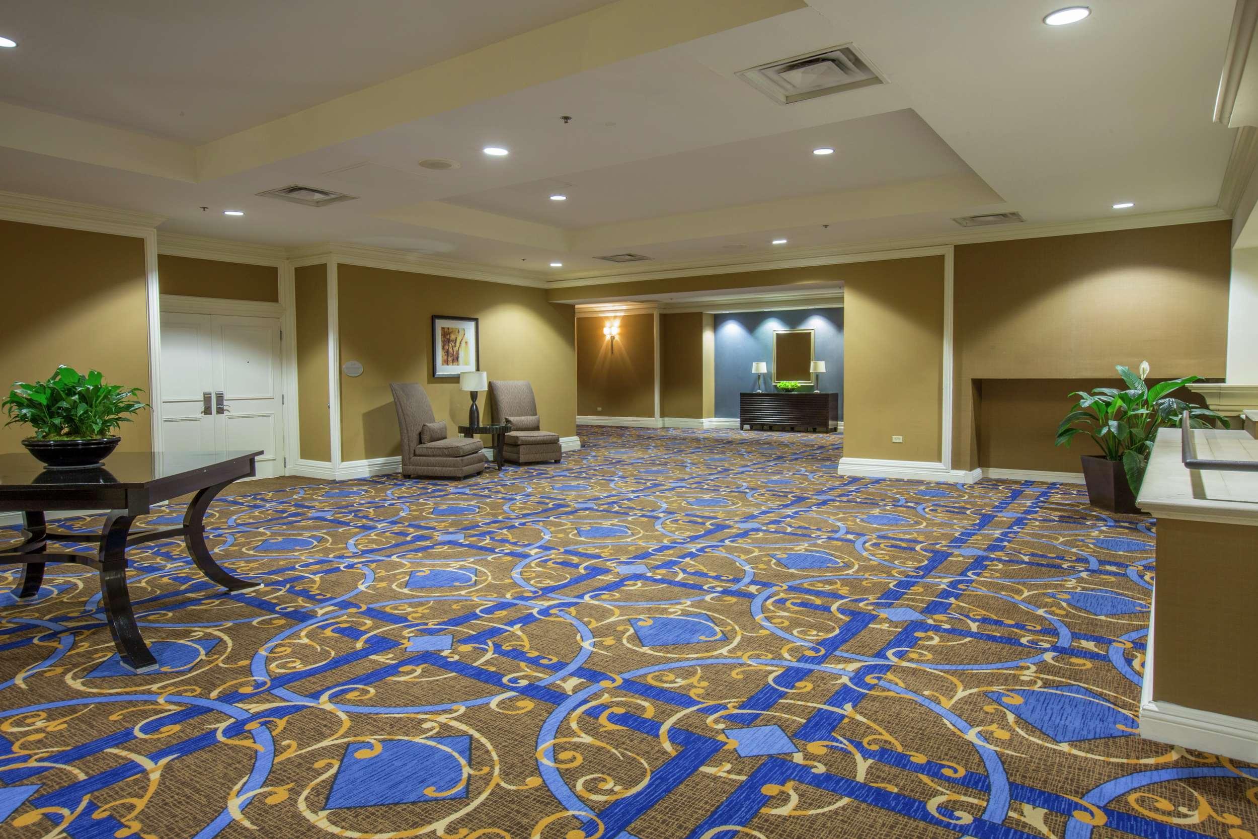 ดับเบิลทรี บาย ฮิลตัน ชิคาโก โอแฮร์ แอร์พอร์ต - โรสมอนต์ Hotel ภายนอก รูปภาพ